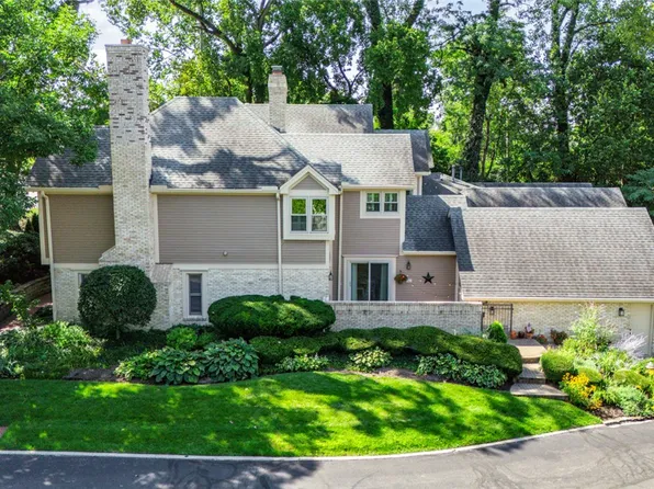 3595 Far Hills Ave, Dayton, OH 45429
