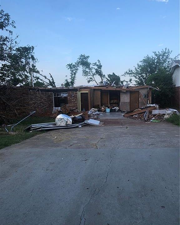 2nd image of 11 Tawana Dr #6