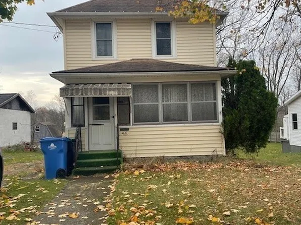 46 Cedar St, Akron, NY 14001