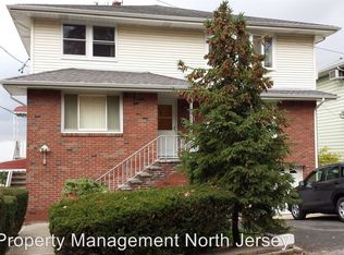 3 Pembroke Way #1, Palisades Park, NJ 07650