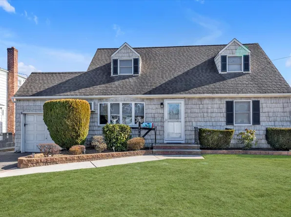 2382 Webster Street, North Bellmore, NY 11710