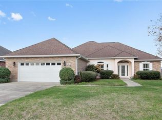 136 W Lakeview Dr, La Place, LA 70068
