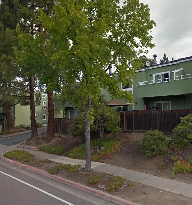 3731 Clayton Rd