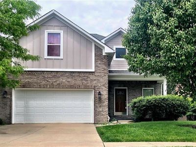 4688 Rainmaker Row, Greenwood, IN, 46143