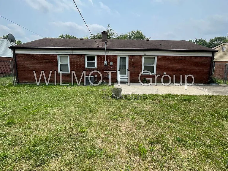 7848 Souter Dr — Photo 13