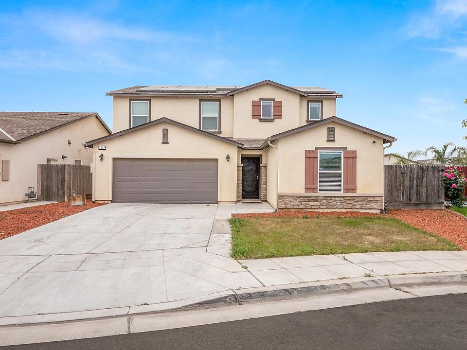 1st image of 3637 N McCaffrey Ave