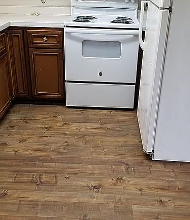 3rd image of 5605 Thunderbird St APT B