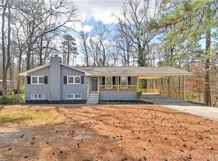 182 Lendon Ln, Lawrenceville, GA 30043