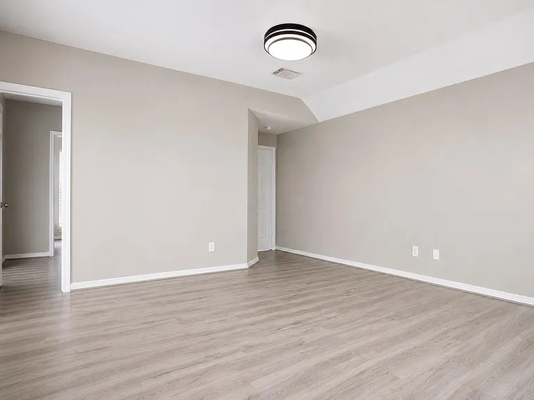 3906 Lakeridge Canyon Dr — Photo 20