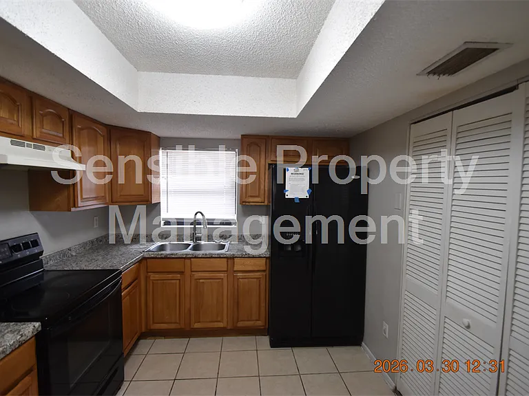 2014 E Linebaugh Ave — Photo 8