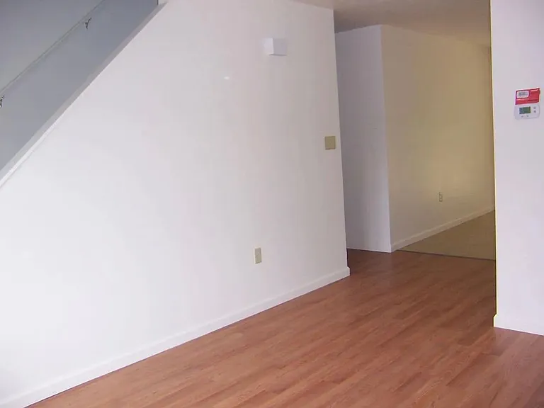 137 Clemens Ln #139 — Photo 10