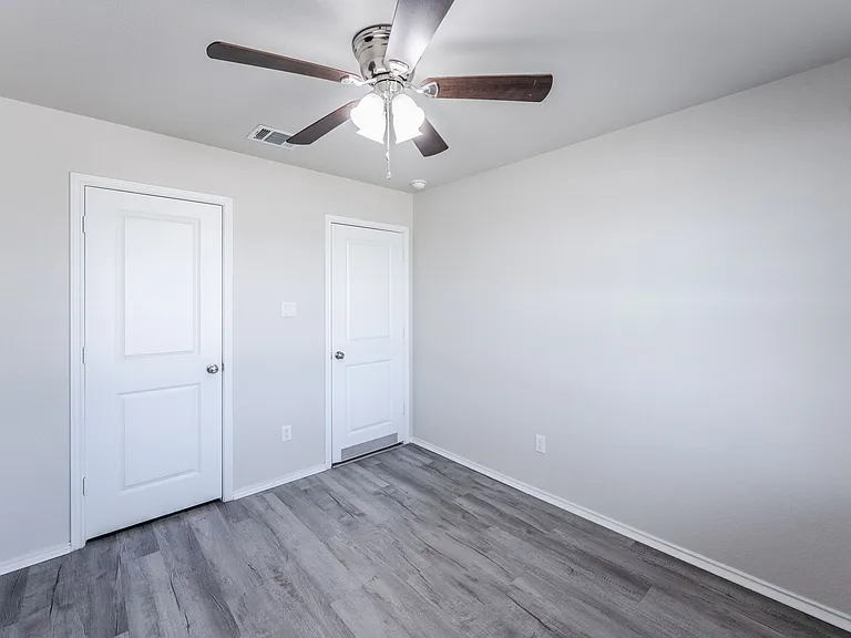 360 Agave Cir — Photo 5