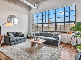 311 E Erie St UNIT 324, Milwaukee, WI 53202