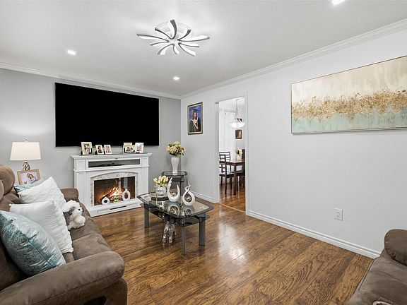 5th image of 718 Kimbro St