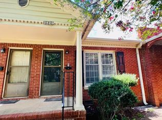 3829 Rosehaven Dr, Charlotte, NC 28205