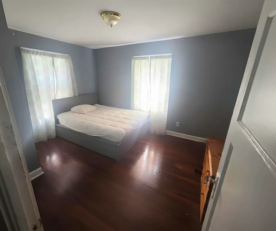 1 bed, 1.0 bath, $850 — Photo 2