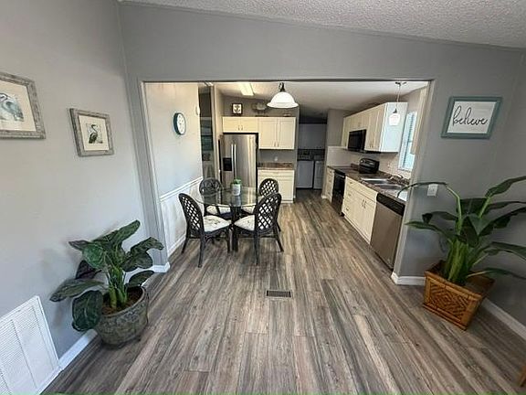4th image of 2234 Del Mar Dr #2234