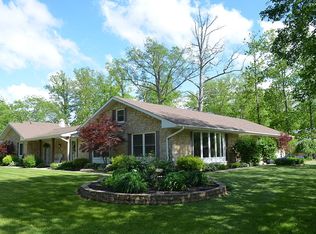 130 W Maple Dr, Decatur, IN 46733