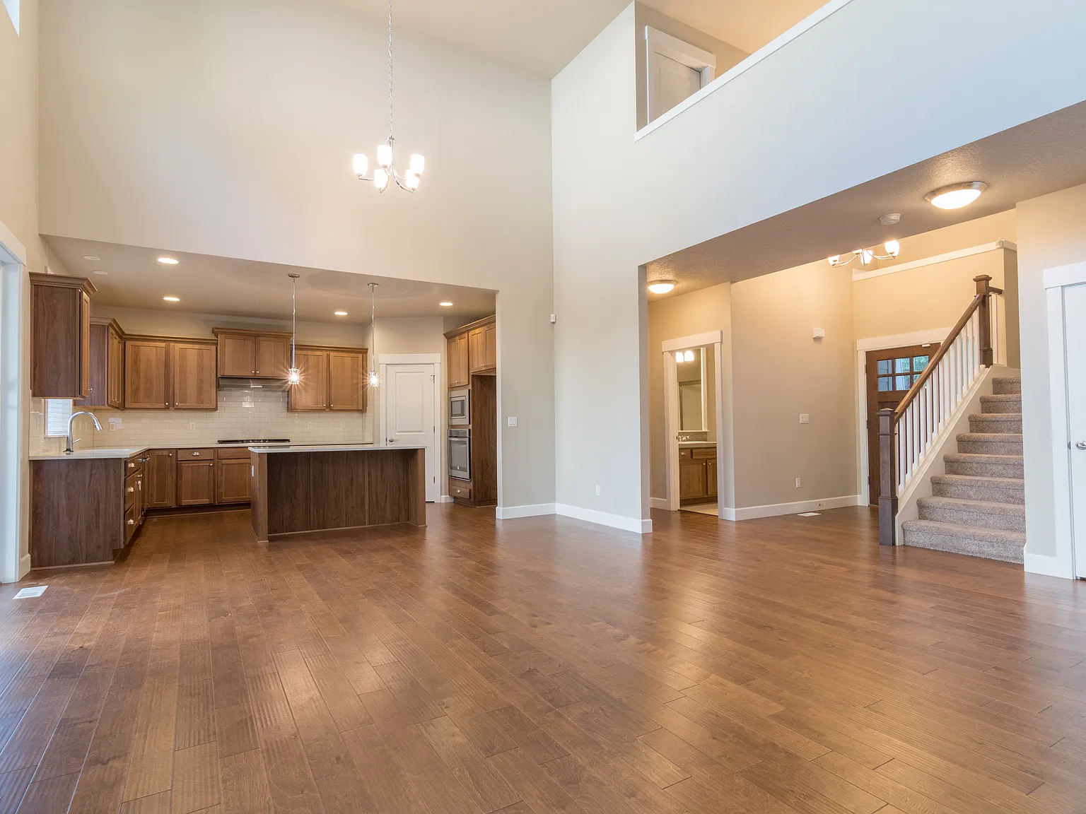 4 bed, 2878 sqft, $3,100 — Photo 4