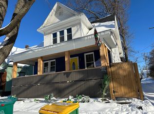 440 N Pine St, Decatur, IL 62522