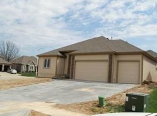 2901 NW 62nd Ter, Kansas City, MO 64151