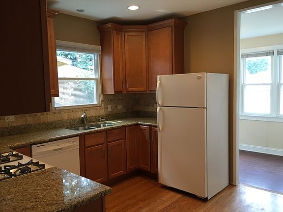 4th image of 5652 N Miltimore Ave #1