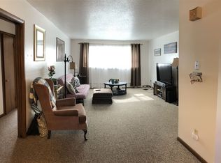 1718 E Boulevard Ave UPPR #, Bismarck, ND 58501