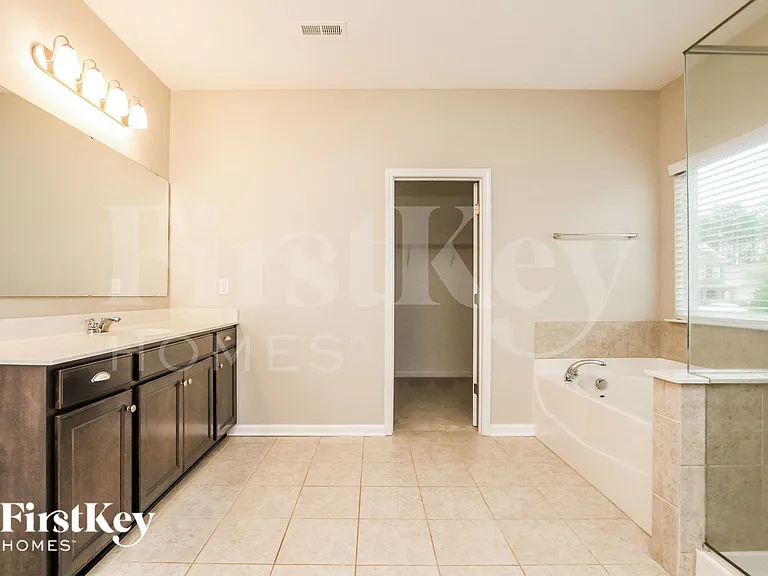 136 Avalon Reserve Dr — Photo 11