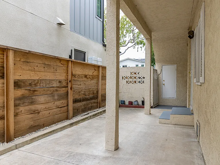 4130 Vinton Ave — Photo 34