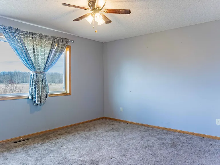 2112 Blake Ave — Photo 26