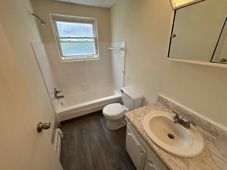 2680 Woodward Ave SW — Photo 25