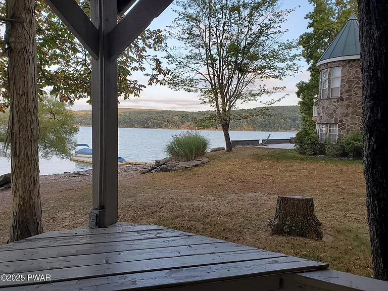 1259 Goose Pond Rd — Photo 23