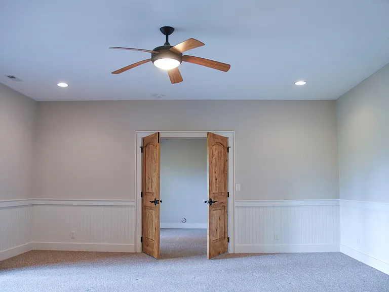 1054 Boar Ridge Rd — Photo 9