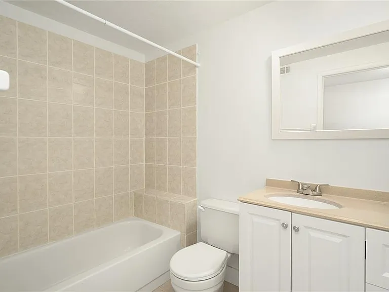 22291 Westchester Blvd #206 — Photo 14