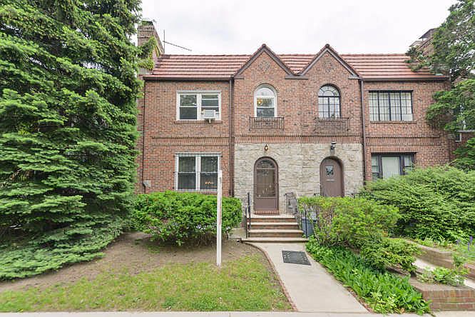 1st image of 9718 69th Ave