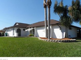 2820 SE 8th Pl, Cape Coral, FL 33904