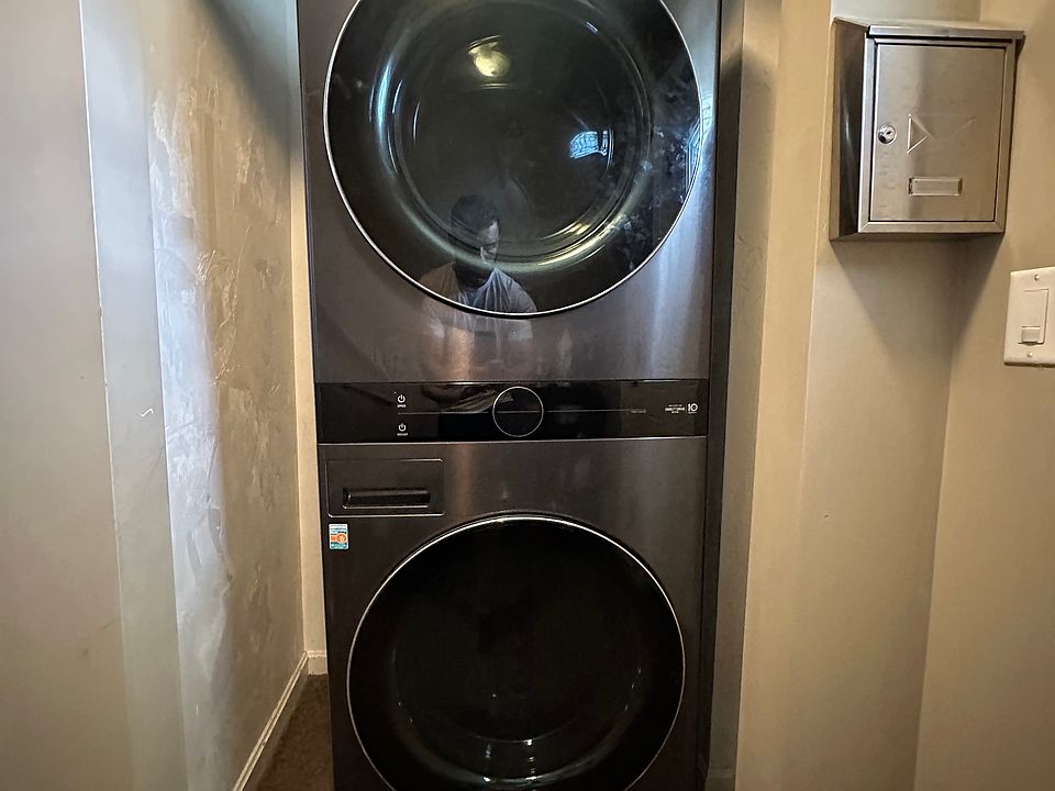 1st image of 46 Brandon Rd #1