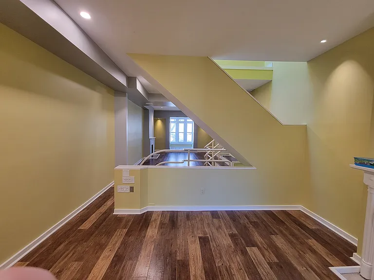 1215 John St #2 — Photo 5