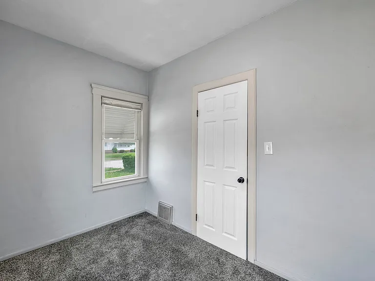 20830 Trebec Ave — Photo 18