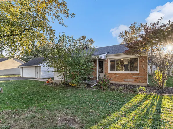 3244 Meadowcrest St, Monroe, MI 48162