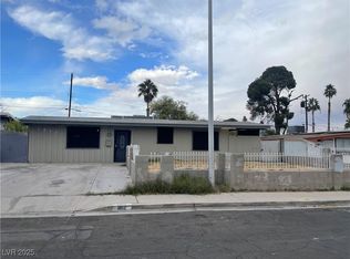 1812 Ryan Ave, Las Vegas, NV 89101