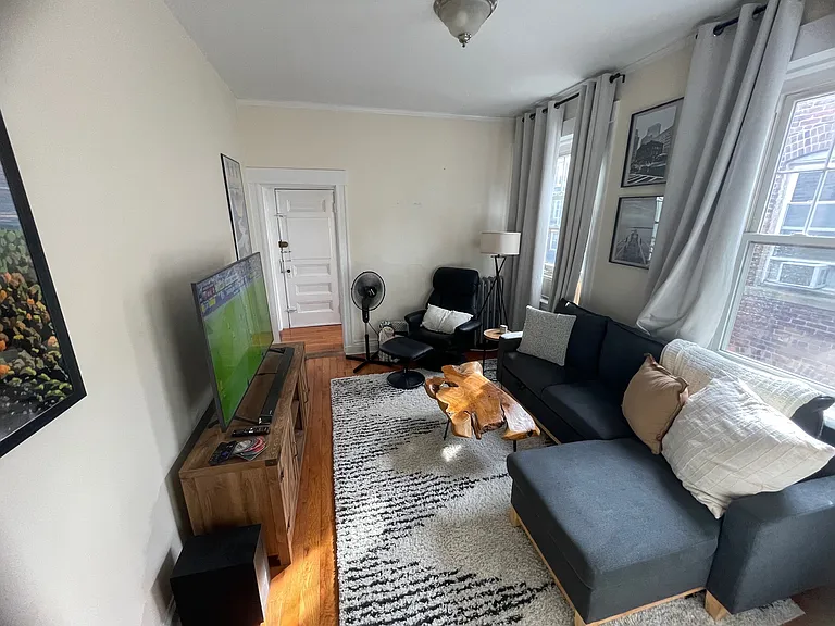 30 Reedsdale St — Photo 8