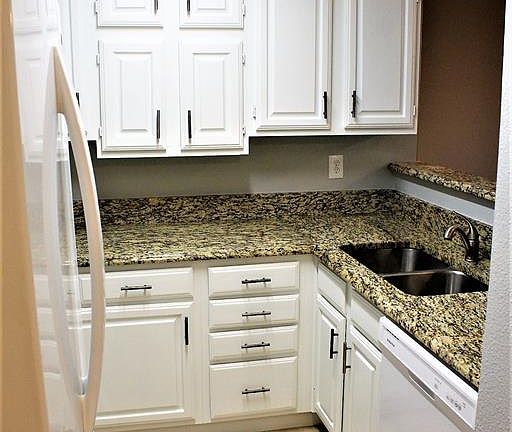 4th image of 1501 E Interstate 30 APT 123