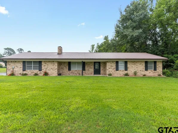 3429 State Highway 154 W, Gilmer, TX 75644