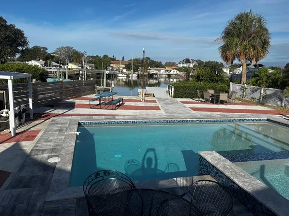 438 18th Ave, Indian Rocks Beach, FL 33785