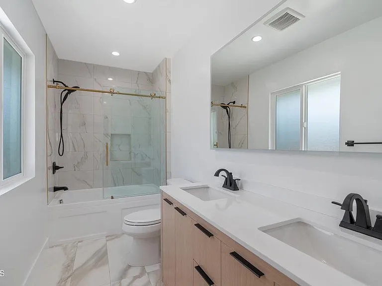 1206 Tamarind Ave — Photo 28