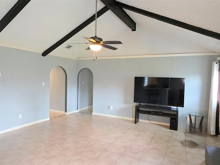 13882 Foxford Way — Photo 6