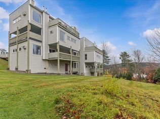 197 Mountainside Dr #A303, Stowe, VT 05672