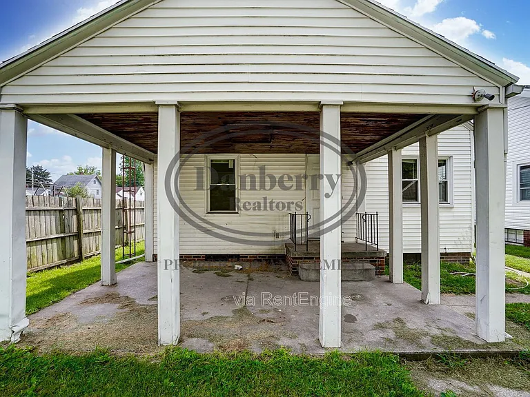 919 Brookley Blvd — Photo 33