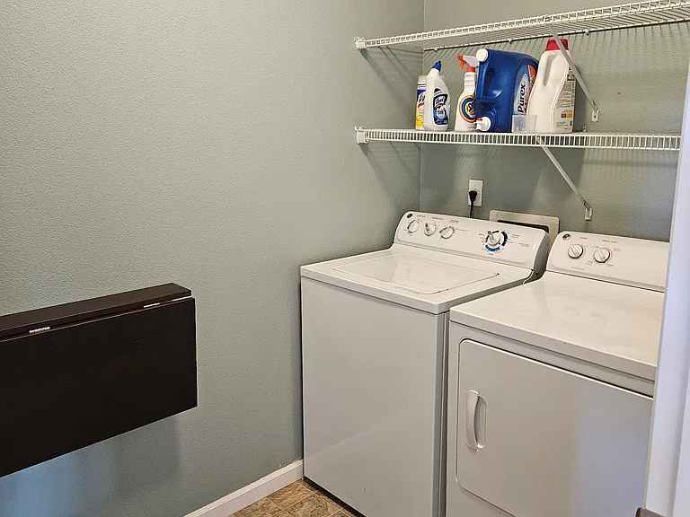 51192 SW Klompen St — Photo 6